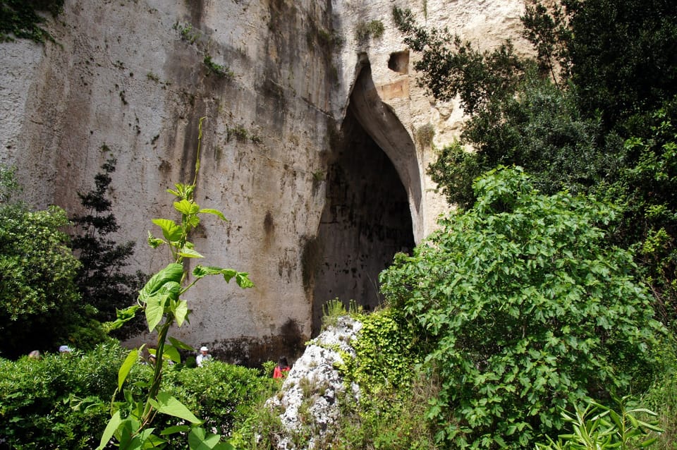 From Catania: Syracuse, Ortygia, and Noto Tour - Neapolis Archaeological Park: Greek theater, Roman amphitheater, and stone quarries