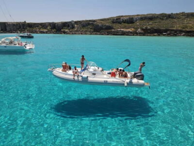 From Trapani: Egadi Islands Favignana & Levanzo Cruise - Meeting at Columbus Yachting: how to start the day smoothly