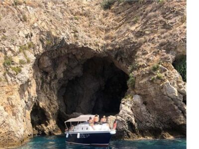 Giardini Naxos: Taormina & Isola Cruise Bella with Aperitif - Isola Bella and the Cave of Love: UNESCO Views Without the Grind