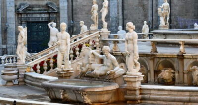 Palermo: Art and Architecture Walking Tour - Getting oriented around the Politeama sestiere
