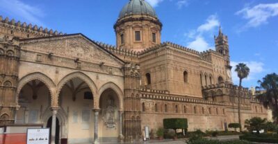 Palermo: Markets and Monuments City Center Walking Tour - Teatro Massimo: the opera house stop that gives Palermo a soundtrack