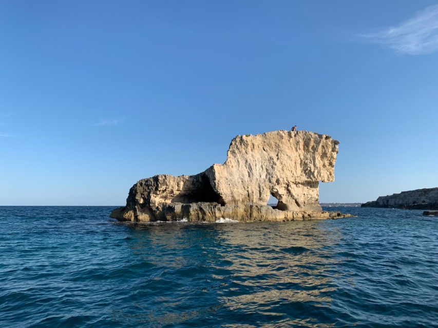Siracusa: Ortigia Boat Tour with Marine Grotto - Snorkeling and swim breaks: making short water time feel worth it