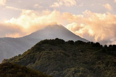 Tour Etna & Wine Tasting - Piano Provenzana: A Side-Flow View and a Quick Reset